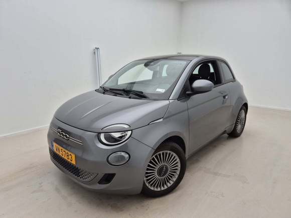 Pogled od napred levo