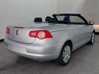 Вид сзади справа