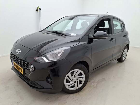 Pogled sprijeda lijevo