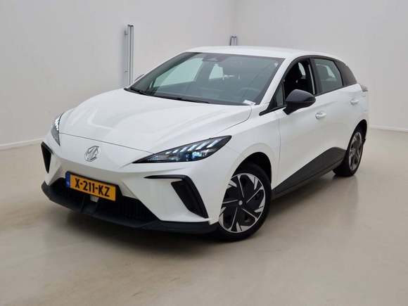 Pogled od napred levo