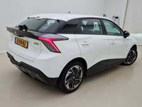 Pogled od pozadi desno