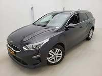 Pogled sprijeda lijevo