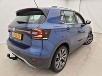 Pogled od pozadi desno