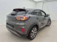 Pogled od pozadi desno