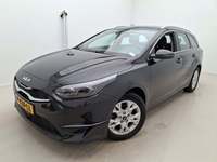 Pogled od napred levo