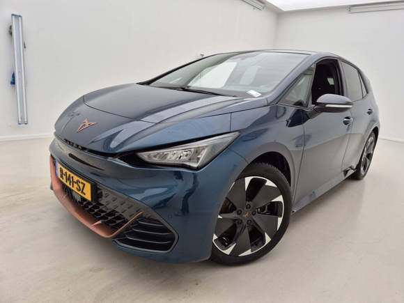 Pogled od napred levo