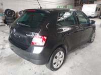 Vue de l’arrière droit