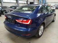 Vue de l’arrière droit