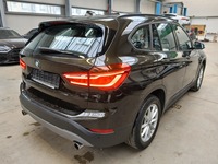 Náhľad zozadu sprava