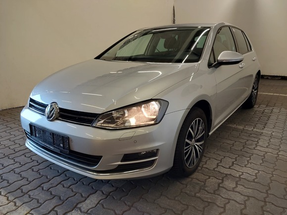 Widok z przodu po stronie lewej