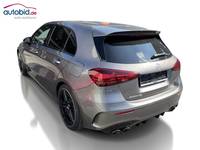 Вид сзади слева