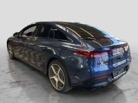 Vue de l’arrière gauche