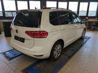 Widok z tyłu po stronie prawej