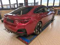 Aanzicht achter rechts