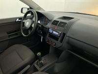 Вид на салон