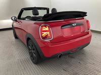 Вид сзади слева