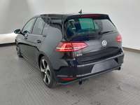 Вид сзади слева