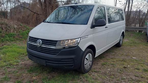 Vue de l’avant gauche