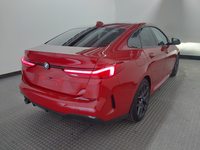 Vue de l’arrière droit