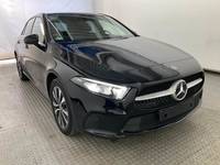 Pogled sprijeda desno