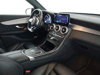 Вид на салон