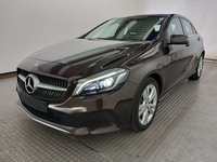 Pogled sprijeda lijevo