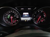 Pohled na přístrojovou desku