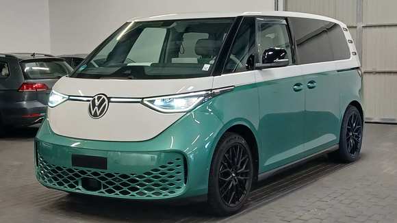 Vue de l’avant gauche