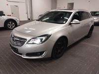 Vue de l’avant gauche