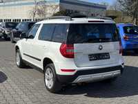 Aanzicht achter links