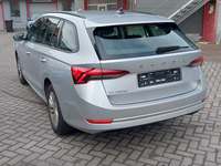 Aanzicht achter links