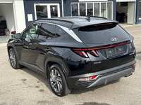 Изглед отзад отляво