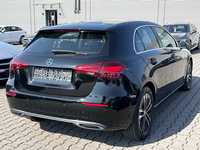 Aanzicht achter rechts