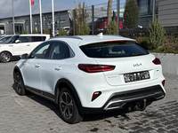 Aanzicht achter links