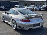 Aanzicht achter links