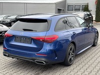 Aanzicht achter rechts