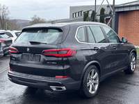 Aanzicht achter rechts