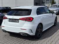 Aanzicht achter rechts