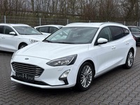 Ford Focus Turnier 2,0 EcoBlue Automatik "Titanium"