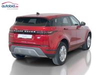 Skats no labās puses aizmugurē