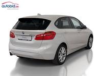 Aanzicht achter rechts