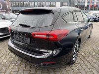 Aanzicht achter rechts