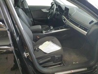 Вид на салон