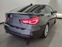 Widok z tyłu po stronie prawej