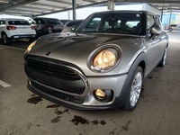 Pogled sprijeda lijevo