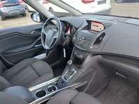 Вид на салон