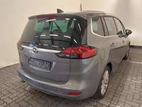 Вид сзади справа