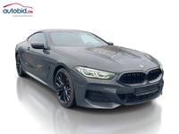 Náhled zpředu zprava