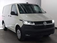 Вид спереди справа