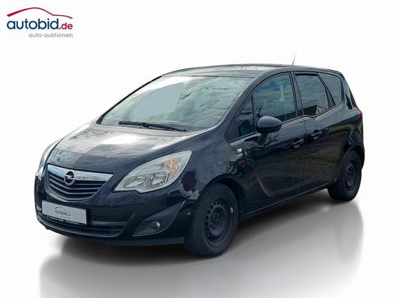 Изглед отпред отляво